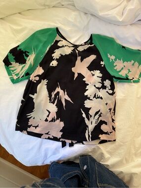 Tibi Silk Floral short sleeved top size 4